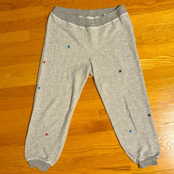 THE GREAT. Pants - The Great Cropped Sweatpants with Embroidered colorful detail size 1 / Small